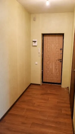 Продам просторную и светлую 1-комнатную квартиру Донецк