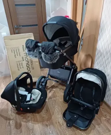 Продам коляску в идеальном состоянии! Шахтерск