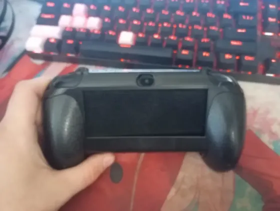 Продам PS VITA (пс Вита) прошитая Донецк