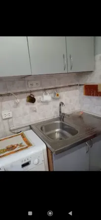 сдам 1 к.кв.ворош.р. челюскинцев пл. ленина 25000 р. все есть. Донецк