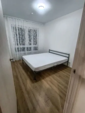2-к квартира в Ворошиловском районе, Золотое кольцо Донецк