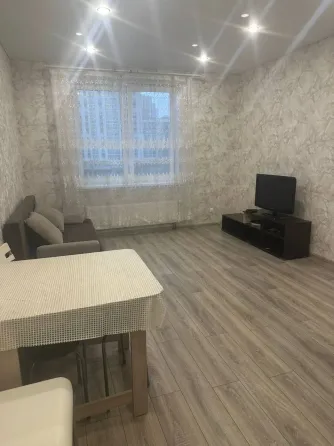 Сдаётся двухкомнатную квартиру, ул. дружбы народов Донецк