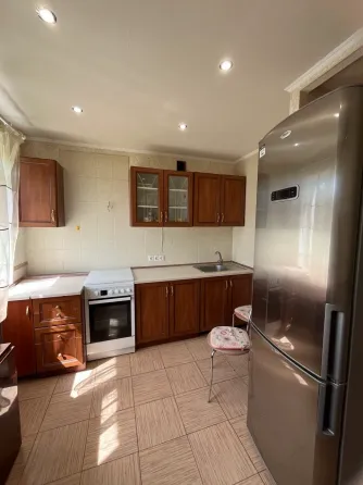 Продам 2к Партизанский проспект,рядом Супермаркет. Вода по графику! Донецк
