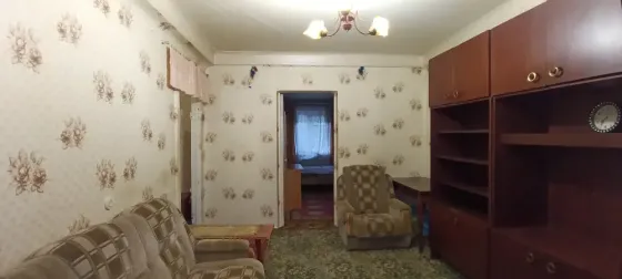 Продам 2-х комнатную в Калининском районе, бул. Шевченко, Калининский рынок! 3/5. Документы готовы. Донецк