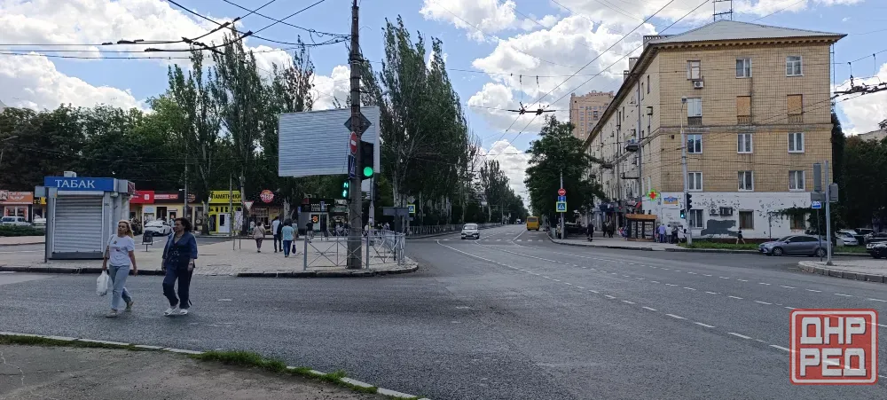 Продам 2-х комнатную в Ворошиловском р-не, Изумруд, ул. Университетская. 2/5. Кирпичный дом. Центр! Донецк - изображение 2