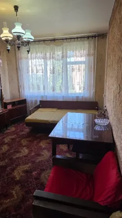 3-комнатная квартира в центре, пр.Ватутина Донецк