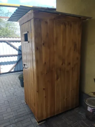 Деревянный туалет Донецк