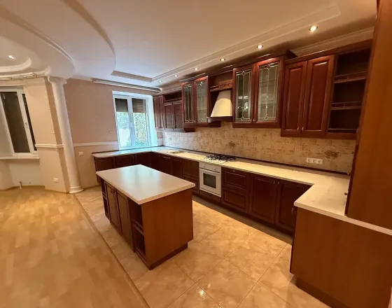 Продажа 3х Этажного Дома в Калининском Районе-Ул.Рылеева-Топовая Локация - Документы готовы-Торг Донецк
