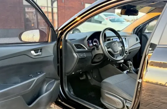 Шикарный Hyundai Solaris Рестайлинг Донецк