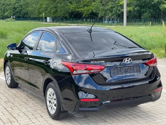 Шикарный Hyundai Solaris Рестайлинг Донецк