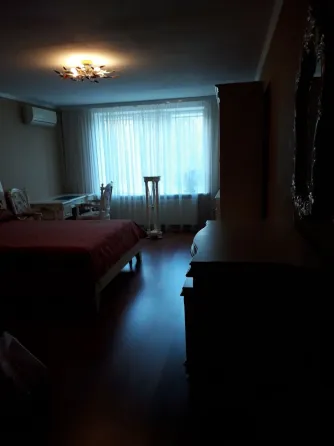 Продается добротный 2-хэтажный дом в Калининском районе! По ул. Подвойского Общая площадь 250 кв. Донецк