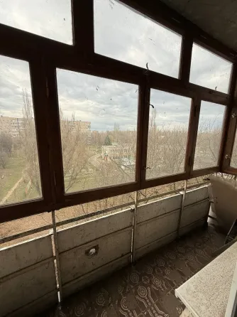Продаётся 3-комнатная квартира в Кировском р-не по ул.Бирюзова Этажность 5/9 Площадь 67 кв. Донецк