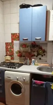 Сдам 2к квартиру р-н авангард Луганск