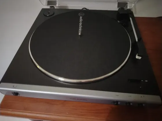 Audio technica at lp60 usb проигрыватель пластинок с функцией оцифровки Донецк