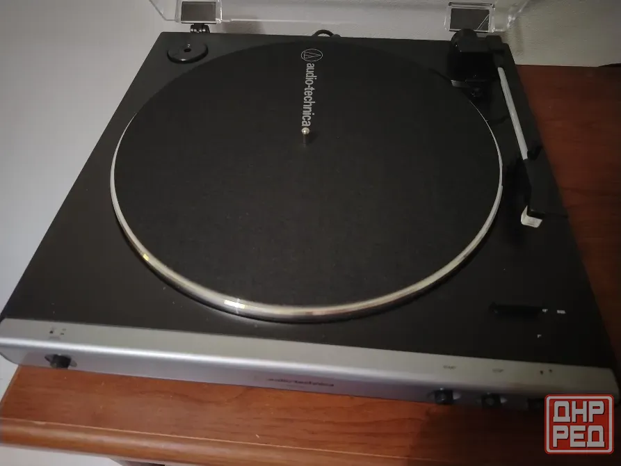 Audio technica at lp60 usb проигрыватель пластинок с функцией оцифровки Донецк - изображение 1