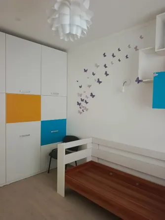 Продам новый дом для большой семьи, дорогой ремонт, 9 соток. Донецк