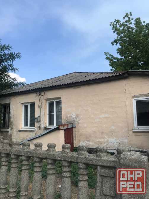Продам дом рядом Текстильщик на 29 шахте 40 м2 с с/у 5 сот в жилом состоянии,крыша не течёт Донецк - изображение 1