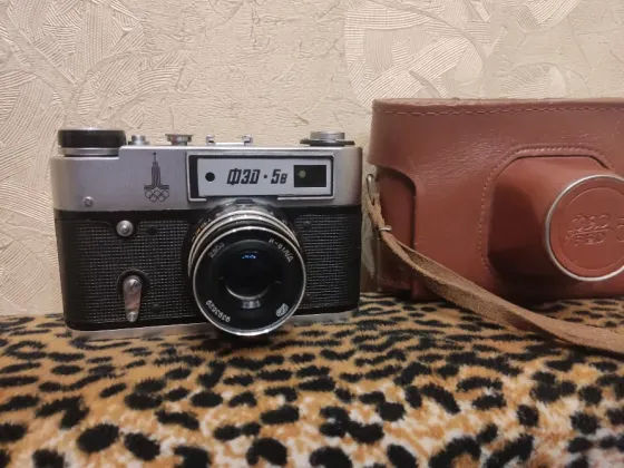 винтажный (ссср) пленочный фотоаппарат фэд 5 Донецк