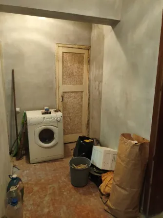 Продам 2 ком квартиру ,ул.Листопрокатчиков Донецк