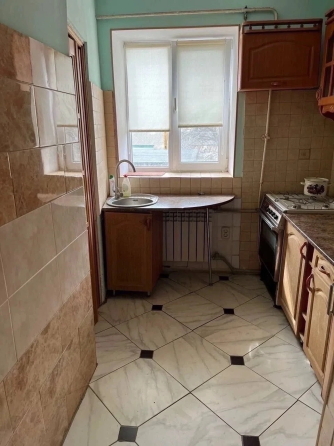 Продажа 2х комнатной 92-ух квартирный, ул. Парижской Коммуны, окна на ул.Ленина Макеевка