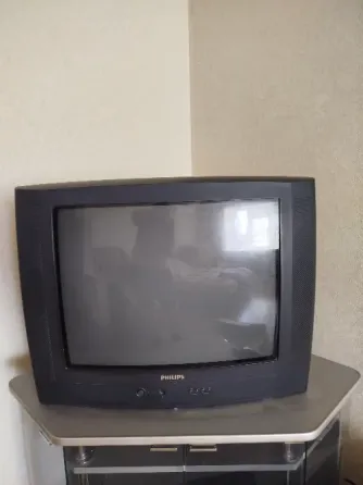 Продам телевизор Philips Макеевка 1000р. Макеевка