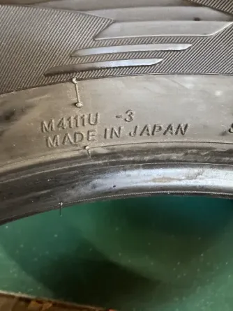 Продам зимнюю резину Yokohama 235/55R18 Макеевка