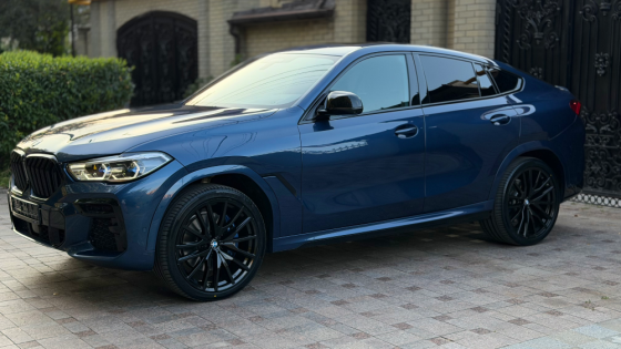 BMW X6 3.0 AT, 2021, 38 300км Донецк