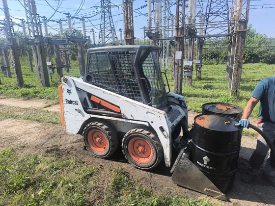 Водитель мини-погрузчика bobcat Макеевка Макеевка