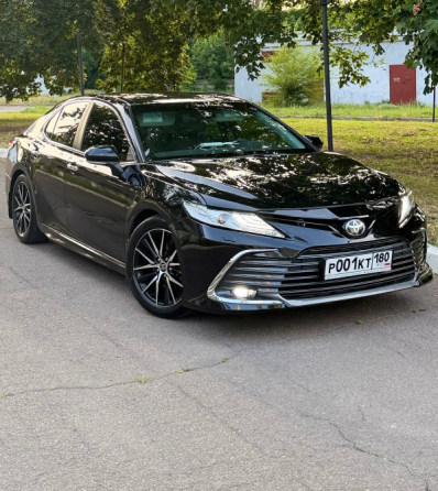 Toyota Camry 75 2022 год 82 тыс км пробег как новая ! Донецк