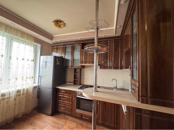 Продам 3х комн квартиру ул. Кольцова, Мирный мкрн Донецк