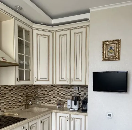 сдаю однокомнатную квартиру 41.0 м² этаж 8/10 город донецк, буденновский район, улица Донецк
