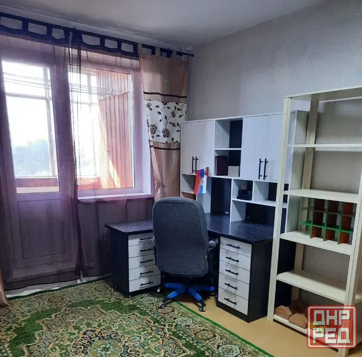 Сдам трехкомнатную квартиру в Ворошиловском районе Донецк - изображение 2