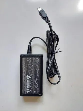 Блок питания для видеокамер Sony AC-L15A Донецк