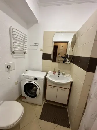 сдаю 1 комнатную квартиру 34м² в калининском р-не, ор-р обжора Донецк