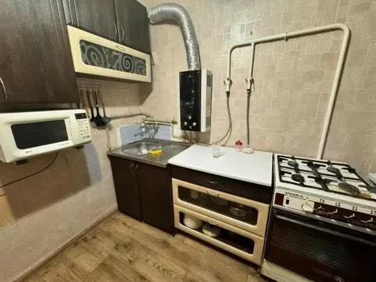 Сдаётся 2-х комнатная квартира в Кировской районе Донецк