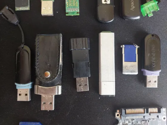USB флешка, SDHC Card, SSD одним лотом Донецк