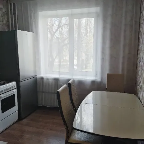Сдам двухкомнатную квартиру, ул. этаж Донецк
