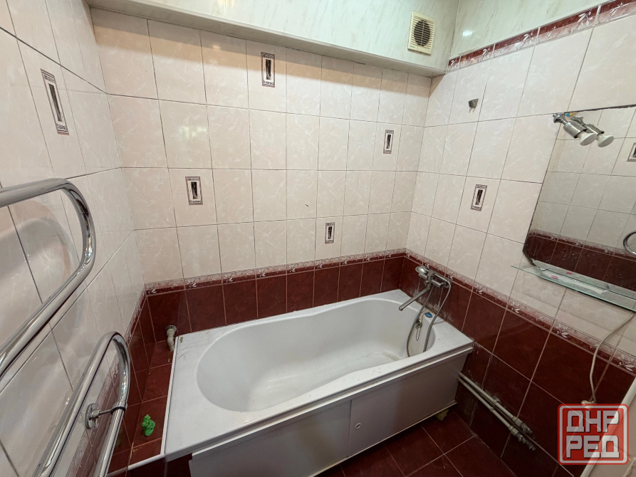Срочно продам 3 ком. кв., 1/2 эт., 63 м.кв. - Макеевка, пос. Бажанова Макеевка - изображение 9