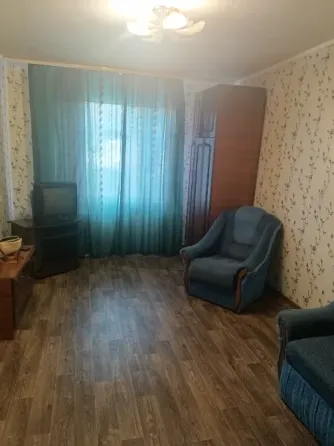 Сдам квартиру на улице Коммунистическая в центре Пролетарского района Донецк