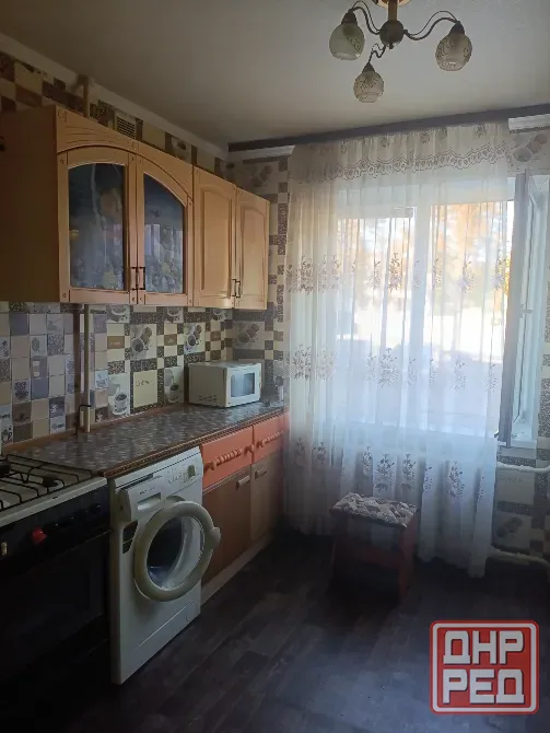 Сдам квартиру на улице Коммунистическая в центре Пролетарского района Донецк - изображение 1