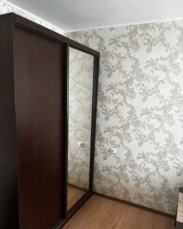 Сдам на длительный срок однокомнатную квартиру в куйбышевском районе на улице словацкая Донецк