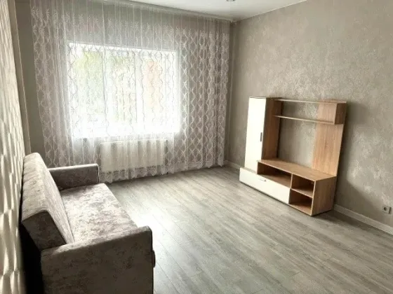 Аренда 2к квартиры в Ленинском районе. Ориентир: дк 21 съезд. Донецк
