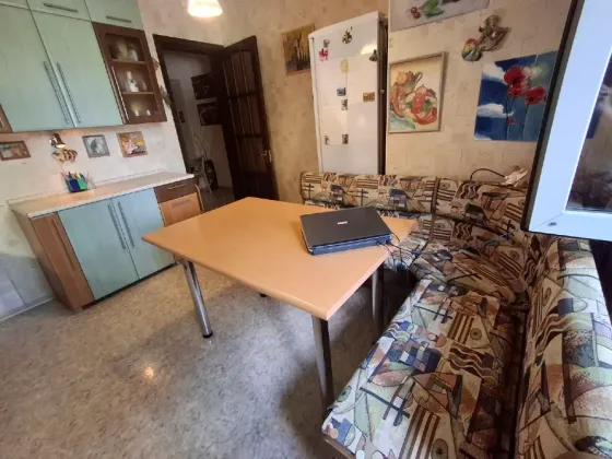 Продается 2-х комнатная квартира 60м2 в Донецке, ул.Артема Донецк Сити, цена 6 000 000 руб. Донецк
