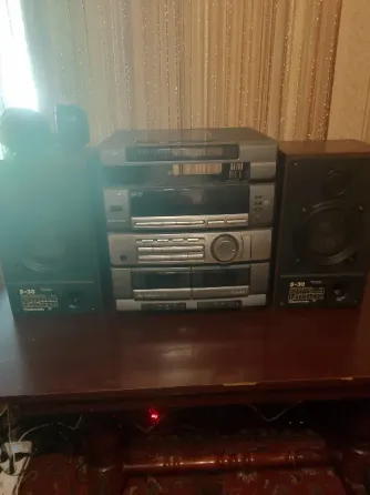 Колонки s30 и муз центр aiwa Макеевка