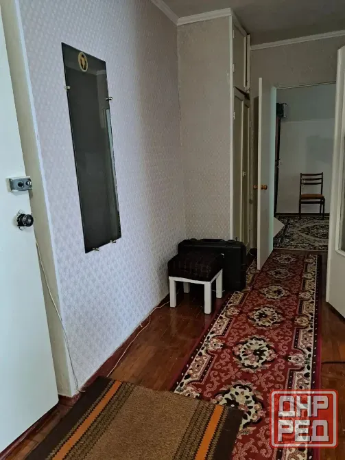 2-комнатная кв в Шахтёрске на 1 этаже 9-этажного дома ,можно под офис Шахтерск - изображение 4
