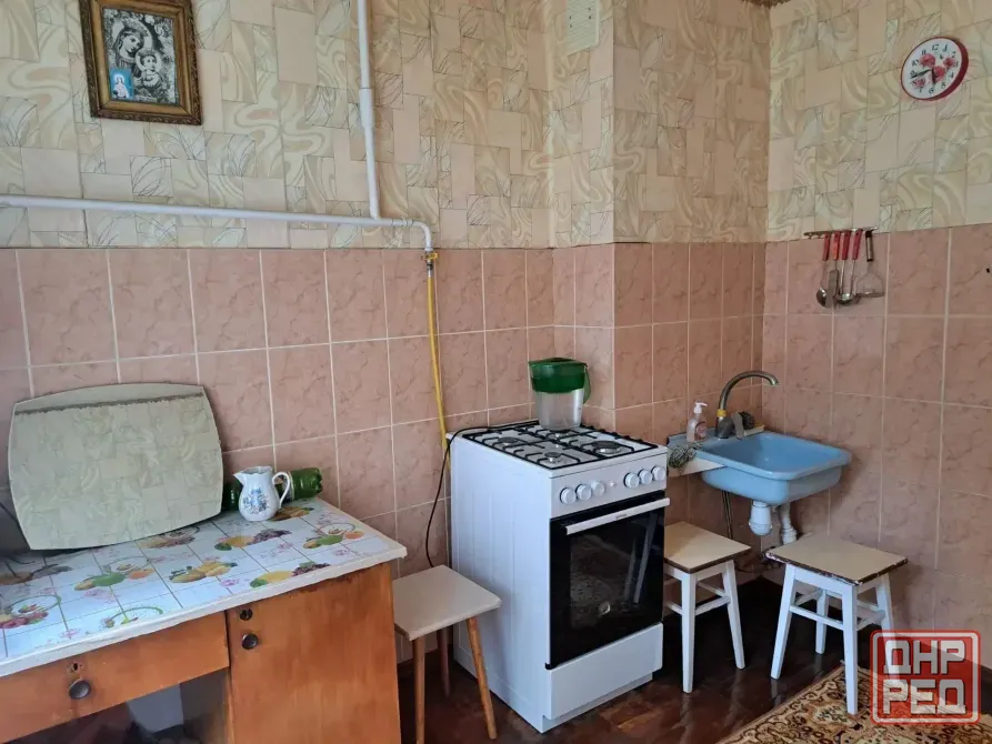 2-комнатная кв в Шахтёрске на 1 этаже 9-этажного дома ,можно под офис Шахтерск - изображение 7