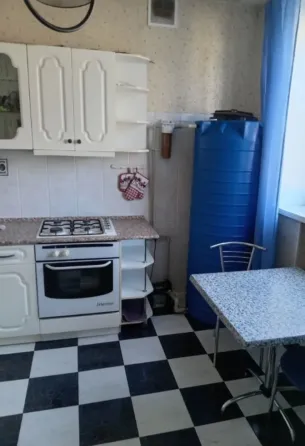 Сдается 1 к.кв, Ворошиловский р-н,пр-т Театральный Донецк