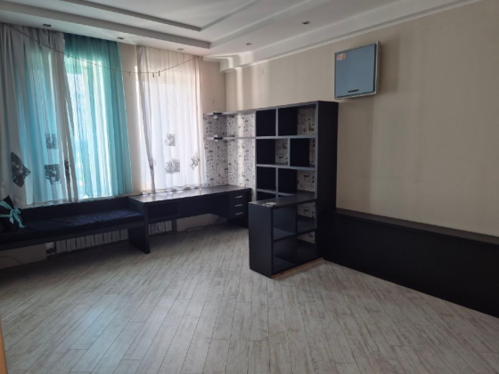 Продам 3к кв ркка новострой 130м Донецк