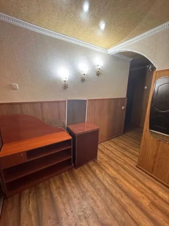 Продажа 2-к квартиры в г. Зугрэсе, ул. Пионерская Зугрэс