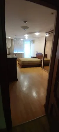 Premium Class - Аренда 3-комнатной 2-х этажной квартиры в Ворошиловском районе - Вода Круглосуточно. Донецк